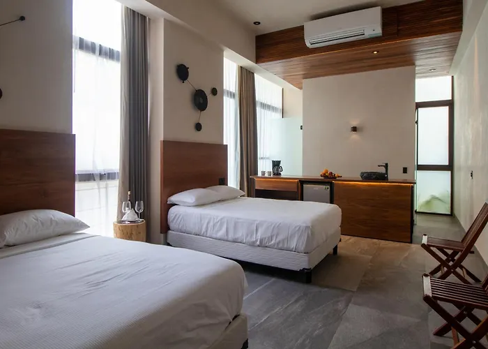 Prana Boutique 4*