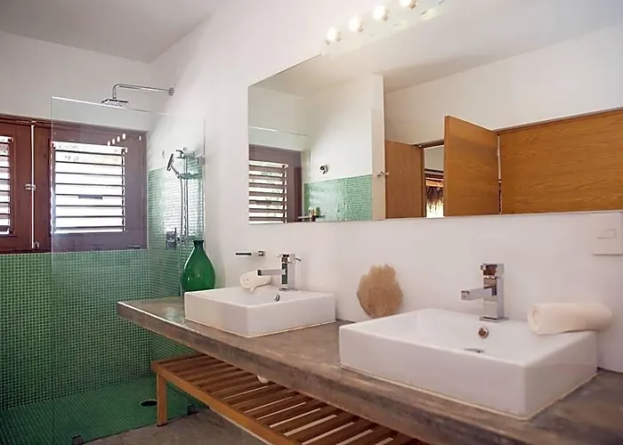 Prana Boutique Hotel 4*